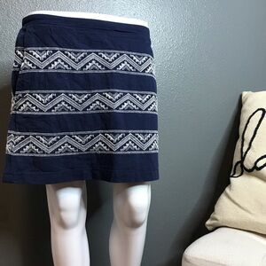 **Donated 2025** Hinge blue skirt with white Aztec print design size small